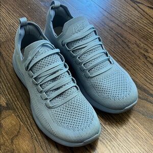 APL Women’s Techloom Breeze